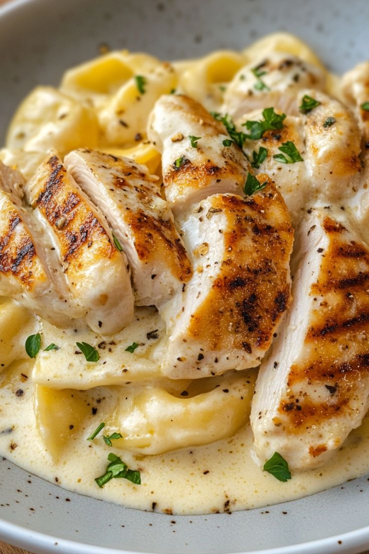 Olive Garden Asiago Tortelloni Alfredo with Grilled Chicken 2 5